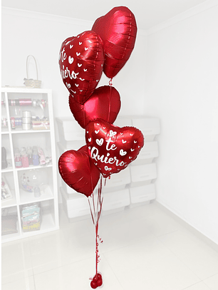 Ramo de 5 Globos Metálicos de Corazón - Rojo Pasión con Helio