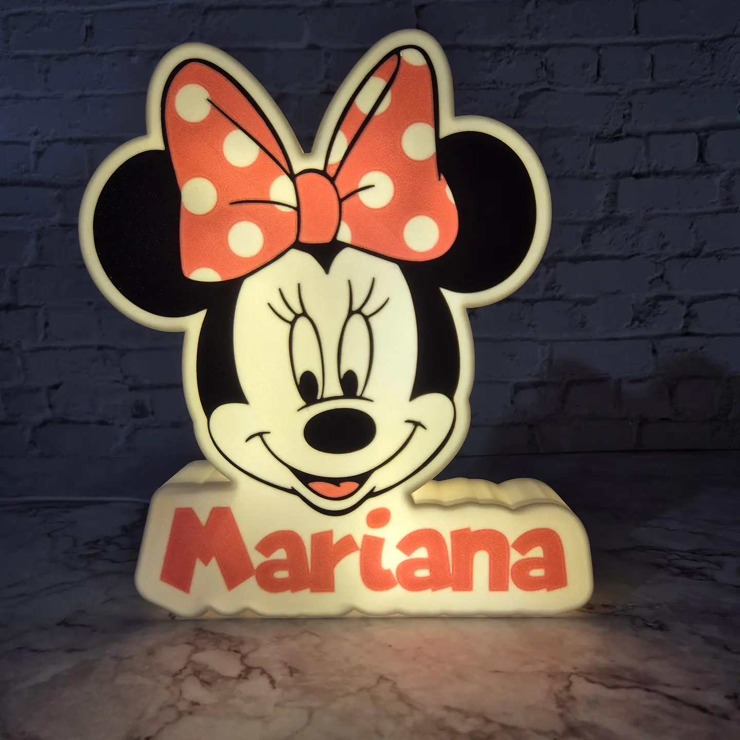 Candeeiro Temático - Minnie [Nome Personalizável] 1