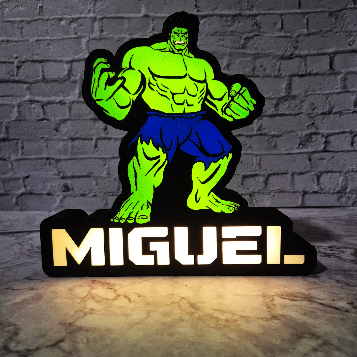 Candeeiro Temático - Hulk [Nome Personalizável] 1