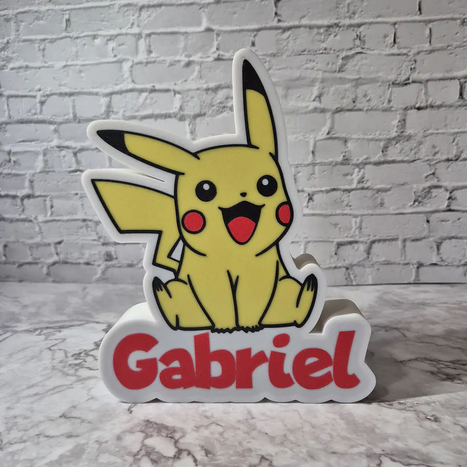 Candeeiro Temático - Pikachu (Pokémon) [Nome Personalizável] 2