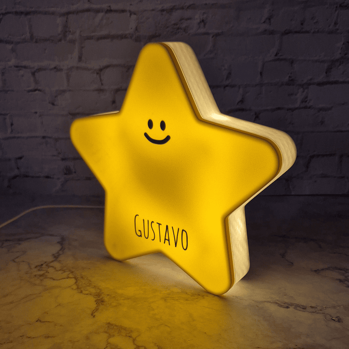 Candeeiro Temático - Estrela Smile [Nome Personalizável]  2