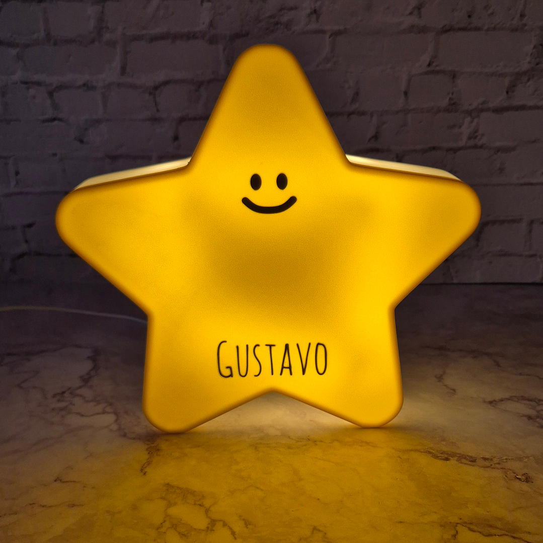 Candeeiro Temático - Estrela Smile [Nome Personalizável]  1
