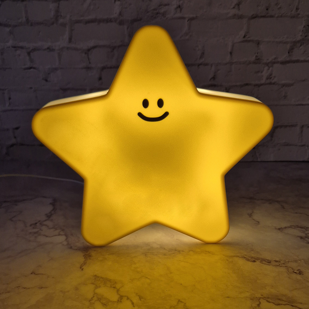 Candeeiro Temático - Estrela Smile [Nome Personalizável]  4