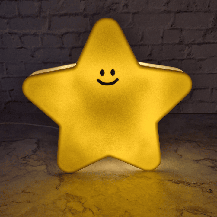 Candeeiro Temático - Estrela Smile [Nome Personalizável]  4