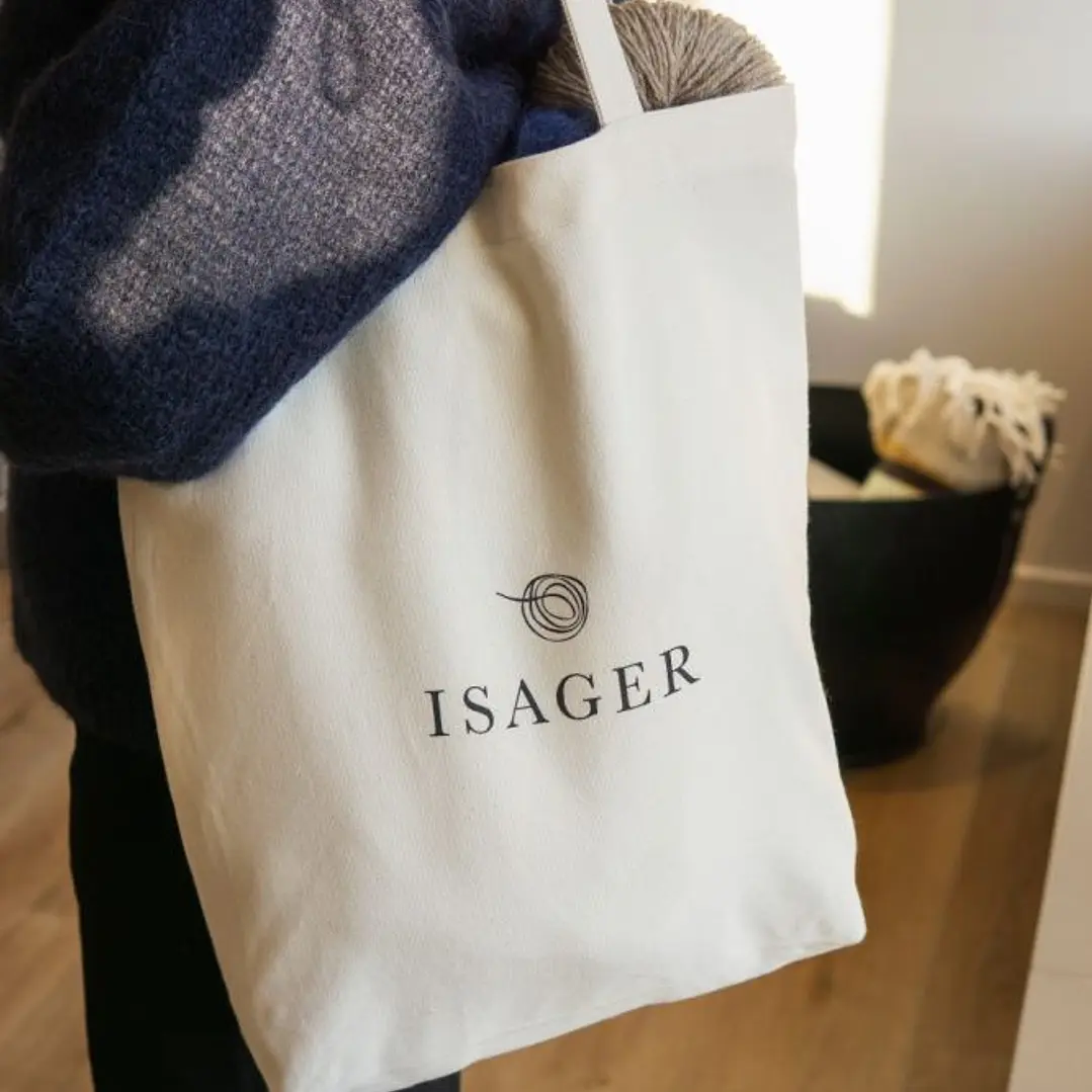  TOTE BAG  ISAGER 3