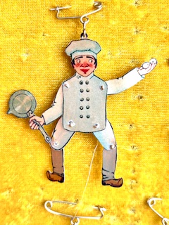 Muñecos articulados de lata