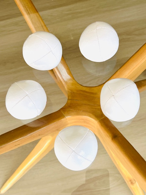 Beanbags Full juggling 8 paneles Charol blanco.