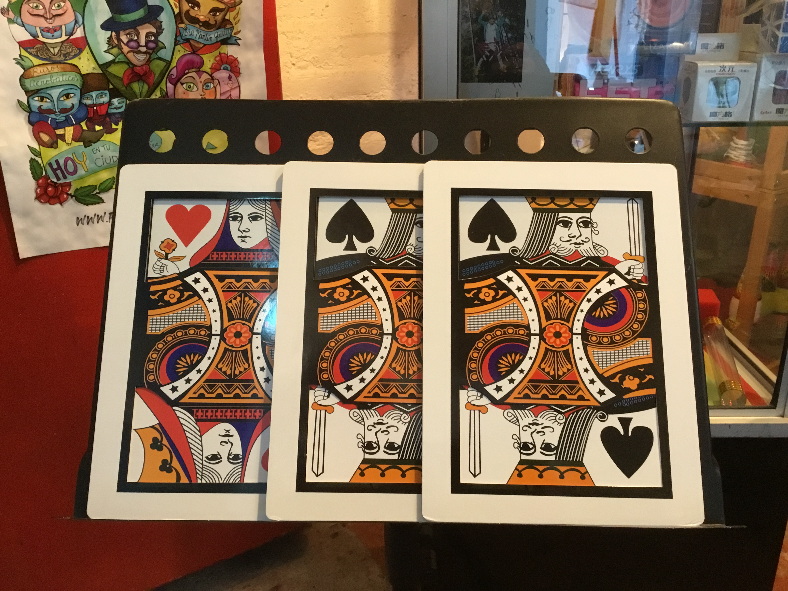 Mosquetas tamaño Poker