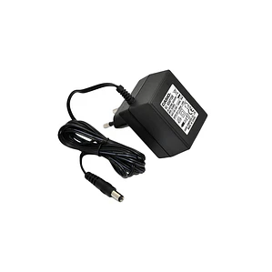 ADAPTADOR DE CORRIENTE CASIO ﻿NEGRO AD-A60024 