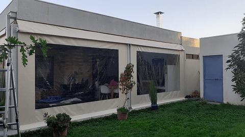 Cierre de Terraza 5X2 con ventana de mica transparente