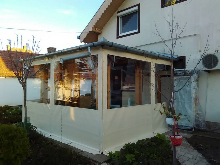 Cierre con lona de PVC beige 3x2.25 1