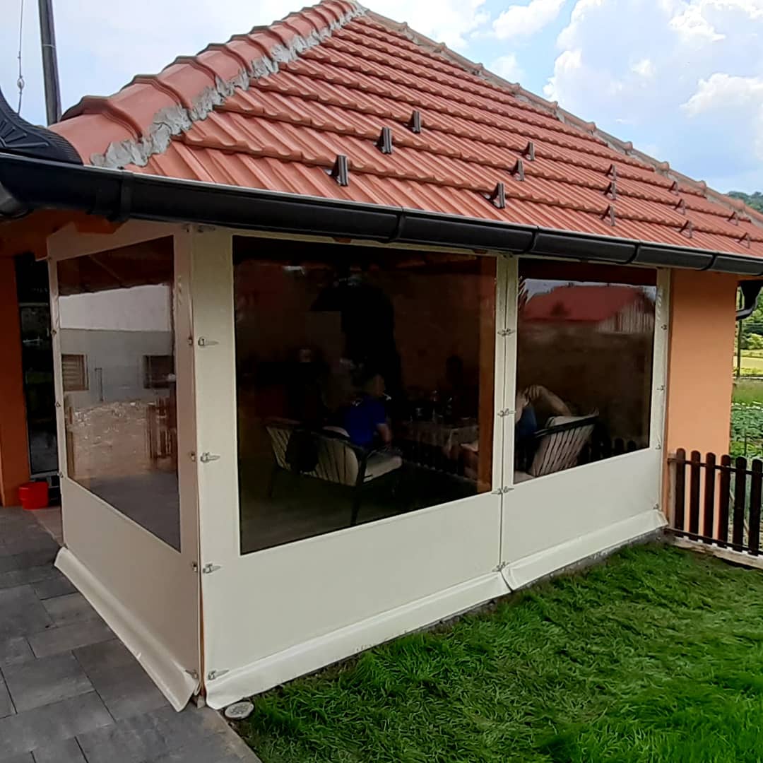 Cierre de Terraza 3x2.4 metros con ventana  1