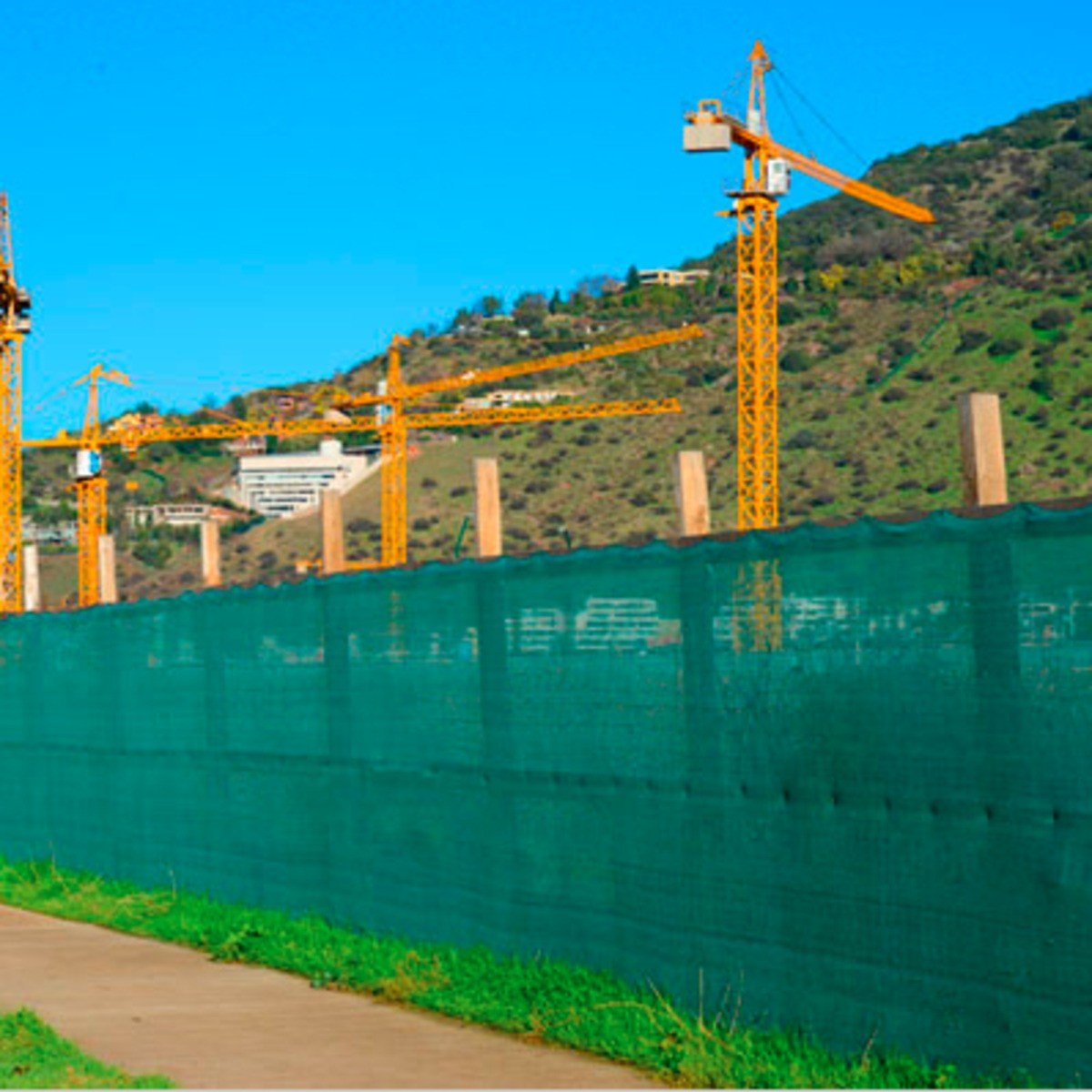 Malla Raschel 80% sombra Verde Foresta  210 cm de ancho vendida por metro 2