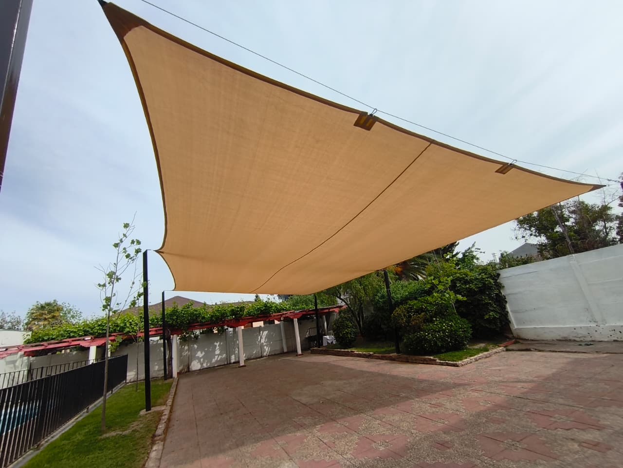 Monofilamento 1.80 x 2.25 mt 95% HDPE Beige Alta resistencia  1