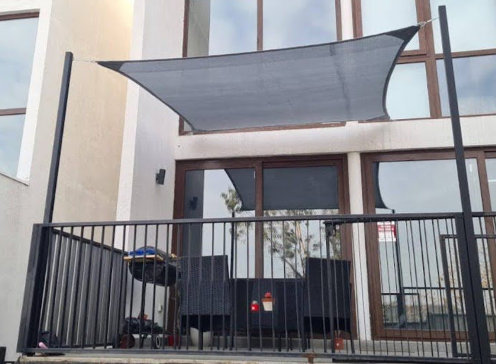 Vela sombreadora 3X3 mt 90% HDPE Gris 1