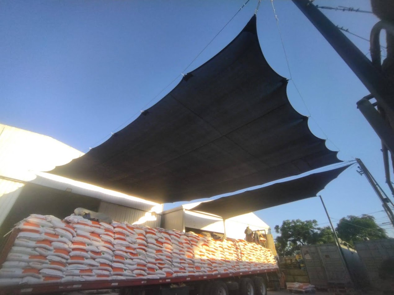 Vela sombreadora 3X3 mt 90% HDPE Negra 1