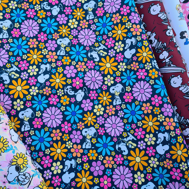 PACK  SNOOPY ,   LYCRA   8 diseños 70x50 cm