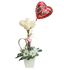 Arbolito de 6 Rosas más Globo Amor | Expresa Amor Verdadero