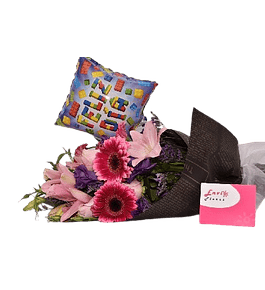 Ramo de flores mixtas con globo | Expresa Gratitud y Amistad 