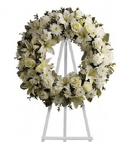 Corona de Flores Tonos Blancos en Atril 