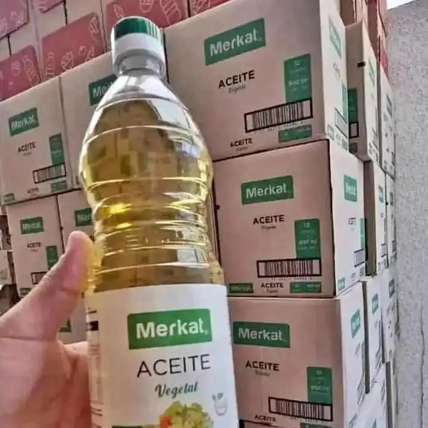Caja de aceite merkat 12 unidades de 900 ML 1