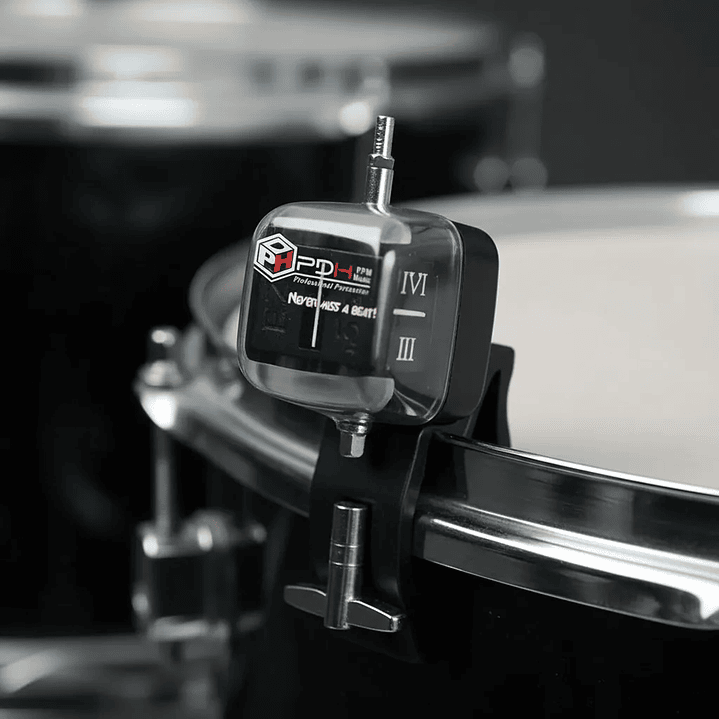 Clip Porta Baquetas Bombo + Llave Afinación 1