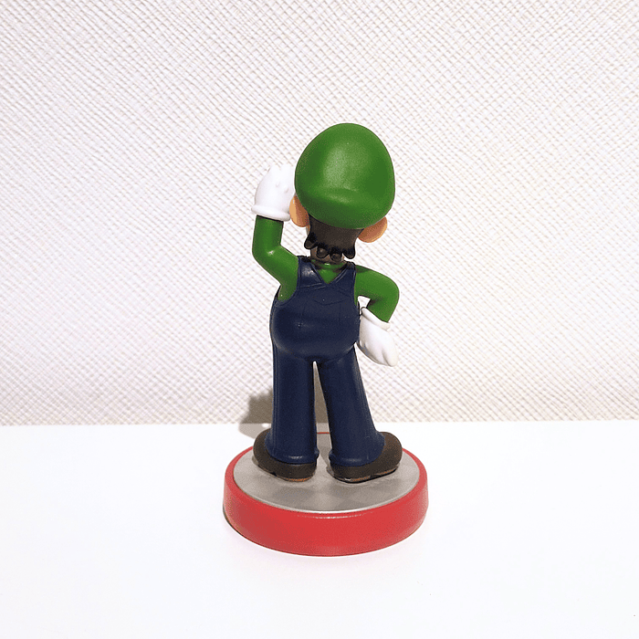 Amiibo Luigi Super Mario Bros 2
