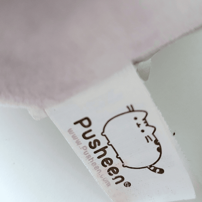 Peluche Pusheen con una Donut 3
