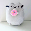Peluche Pusheen con una donuts  1