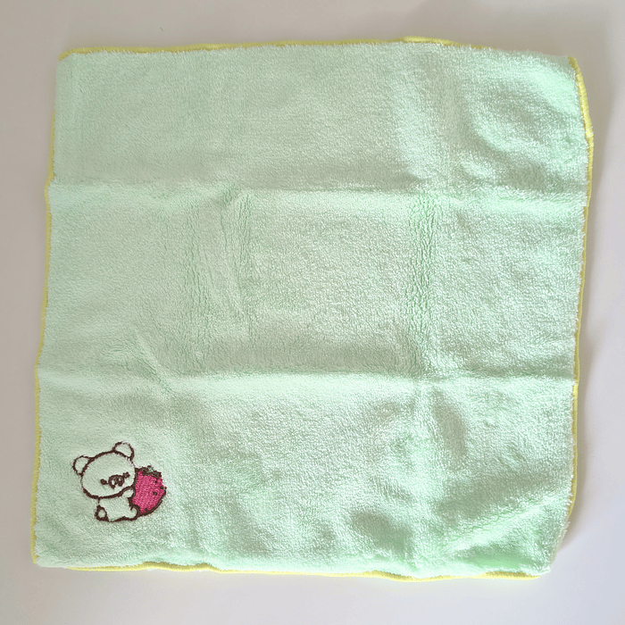 Toalla Rilakkuma Ichiban Kuji Strawberry Party  1