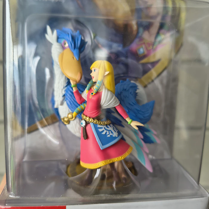Amiibo Zelda & Loftwing The Legend of Zelda: Skyward Sword 3
