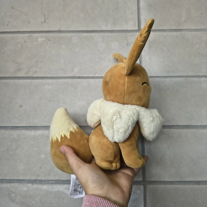 Peluche Eevee Pokemon 2