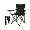 Cadeira dobrável com porta-copos para uso exterior. Esta cadeira portátil para campismo e pesca apresenta braços integrados com porta-copos para fácil acesso a bebidas.