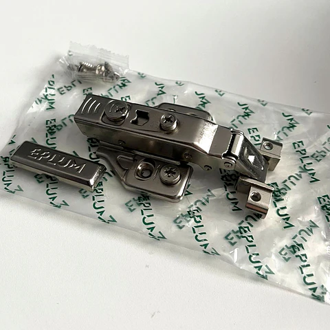 Bisagra P20 3D cierre suave negra (C/Tornillos)