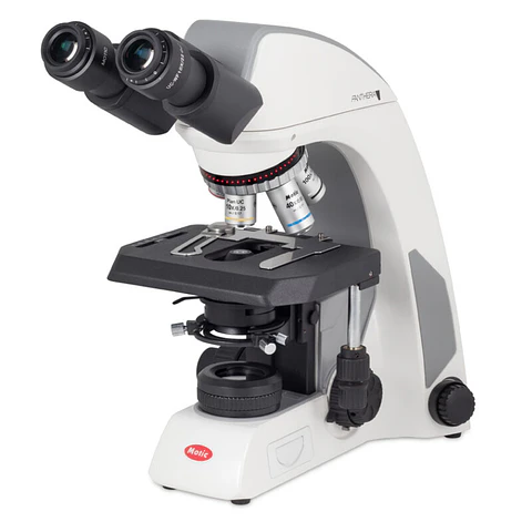 Microscópio Digital Panthera DL