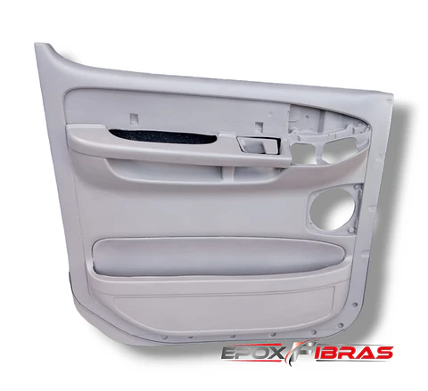 Panel de Puerta Izquierda Freightliner Columbia y Century