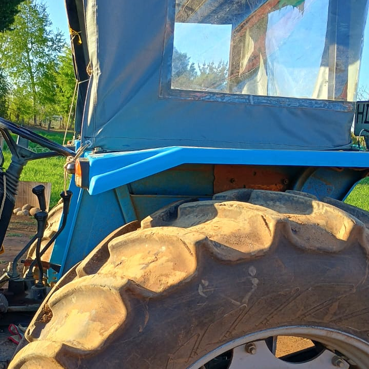 Cobertura Cabina Tractor  2