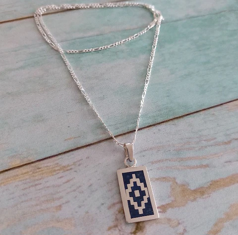 Collar Chakana con Lapislázuli hecho a mano en plata 950