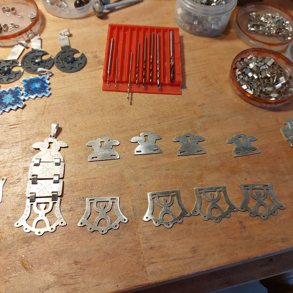 Collar Mapuche Sikill de Placas hechoa mano en plata 950 2