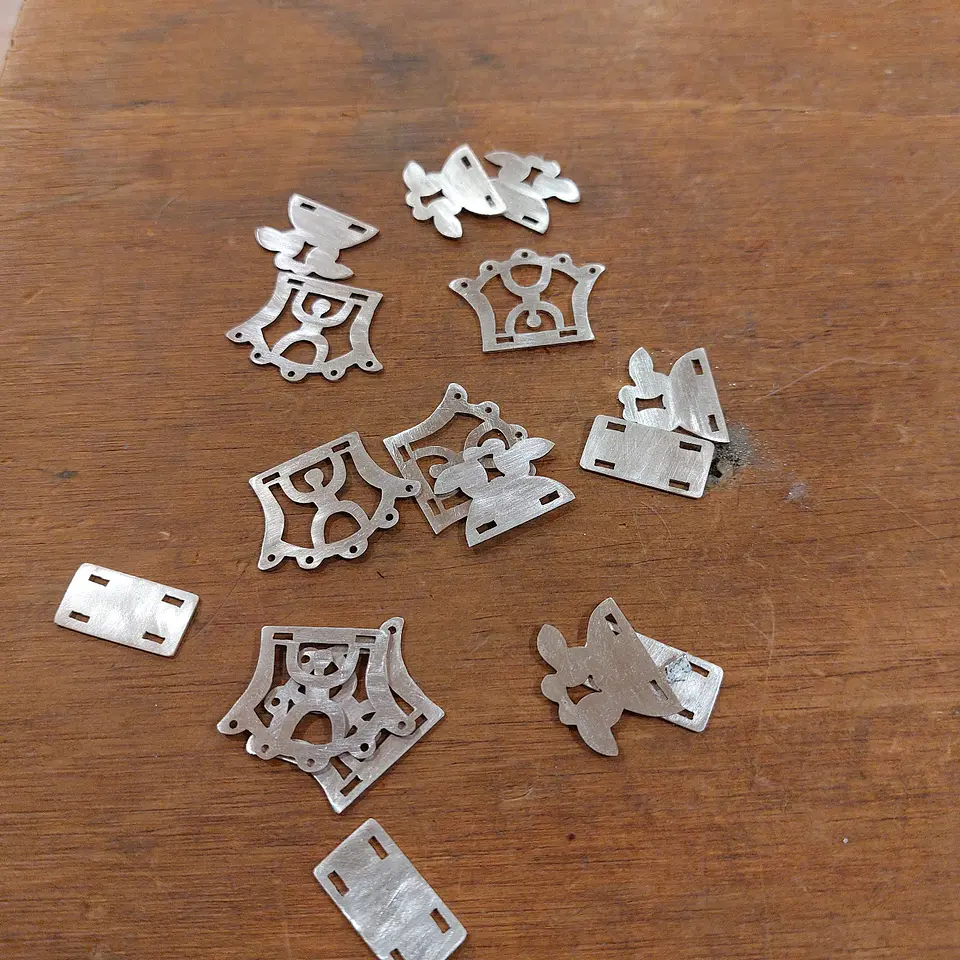 Collar Mapuche Sikill de Placas hechoa mano en plata 950 3