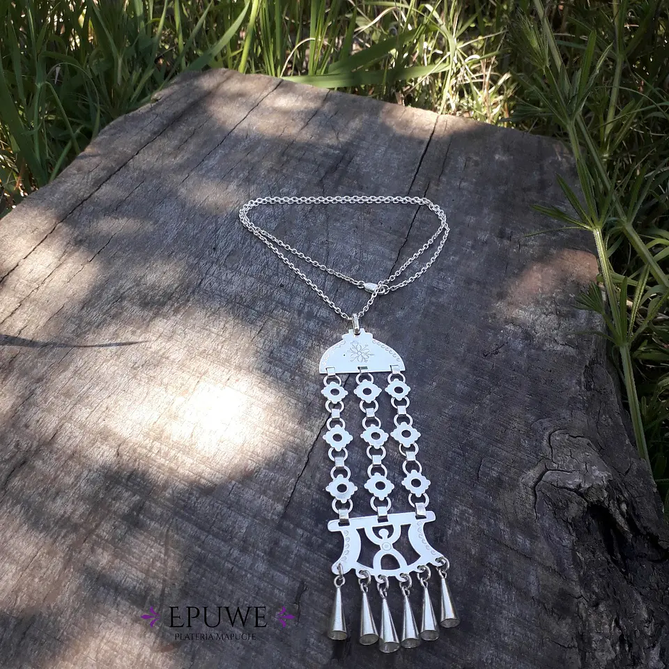 Collar Mapuche de 3 cadenas Kilkay hecho a mano en plata 950 1