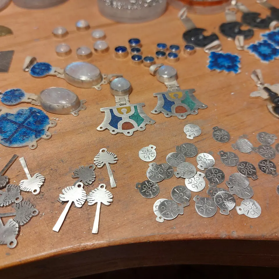 Aros Mapuche Araucaria, hechos a mano en plata 950 3