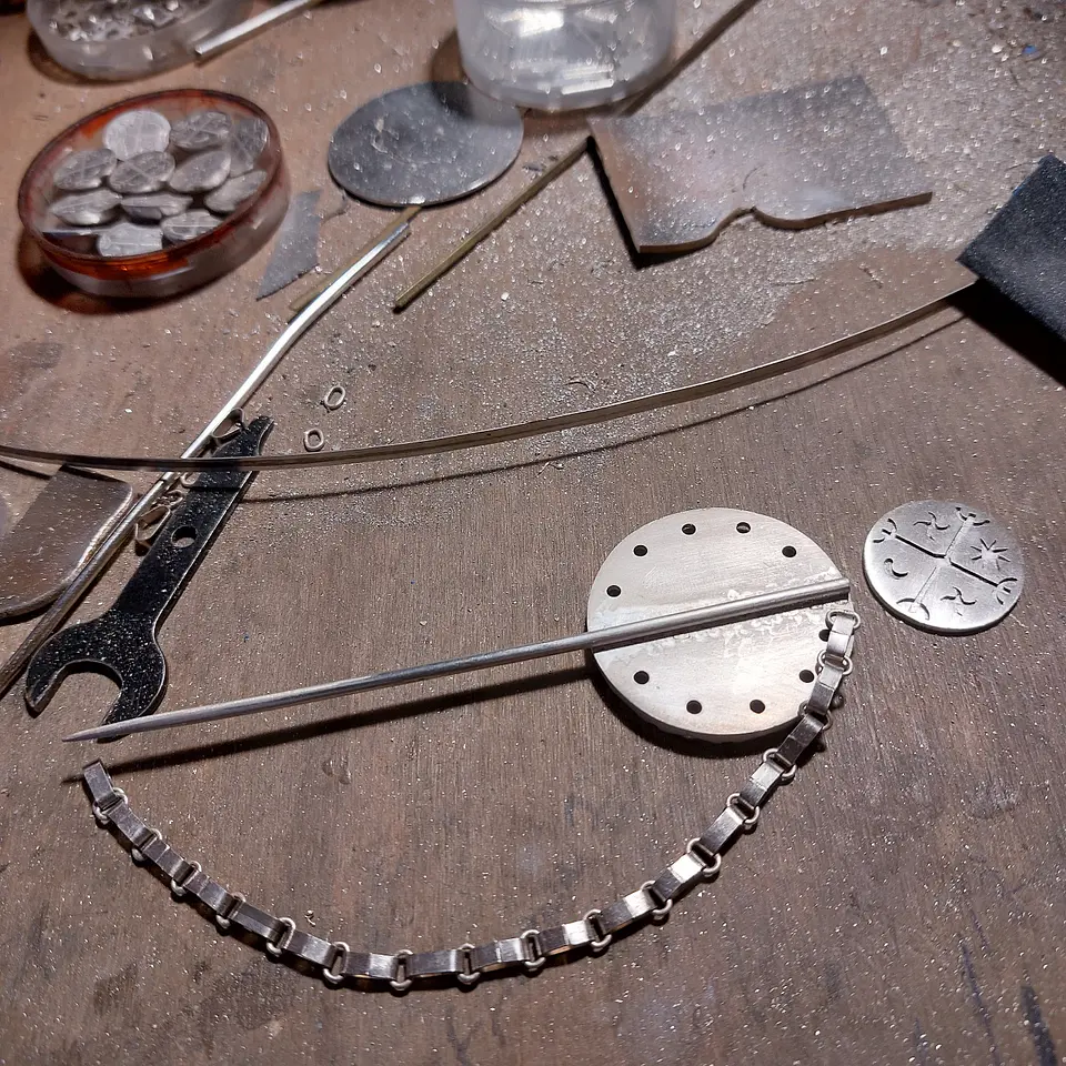 Prendedor Tupu Mapuche con Circones 3