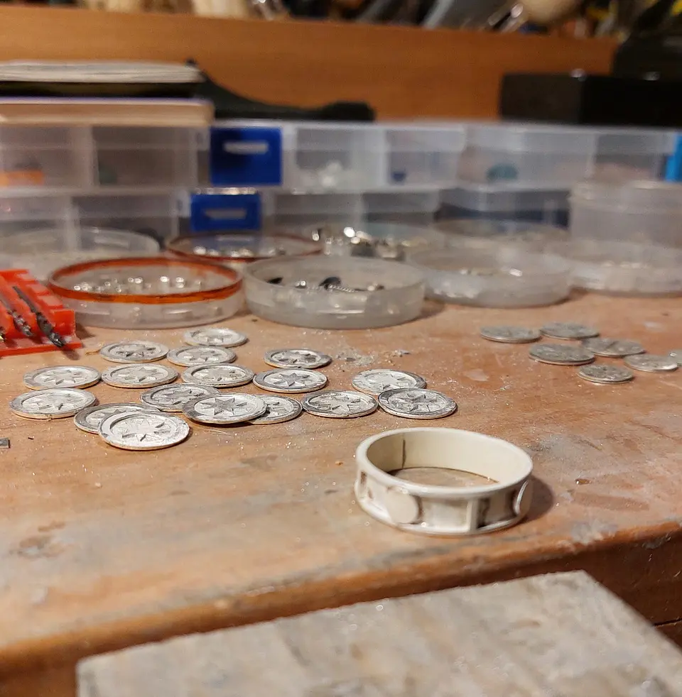 Anillo Mapuche Kultrún hecho en plata 950 y Lapislázuli 7