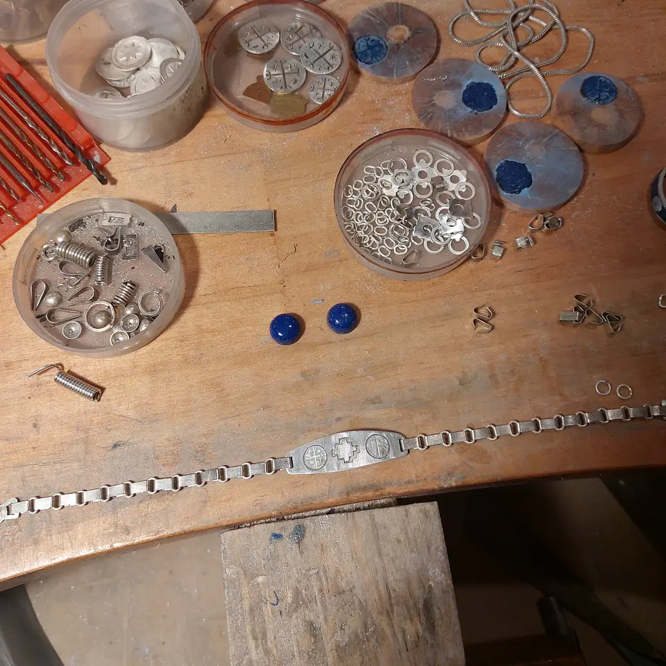 Pulsera Mapuche con  Chakana y Kultrún 3