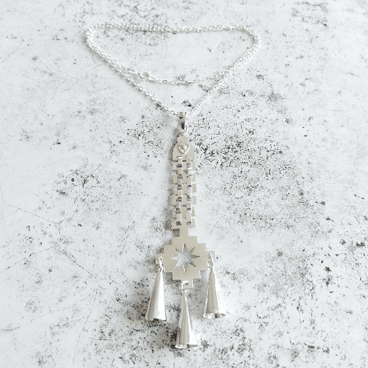 Collar Sikill Pillán, Chakana y Lucero de la mañana. 2