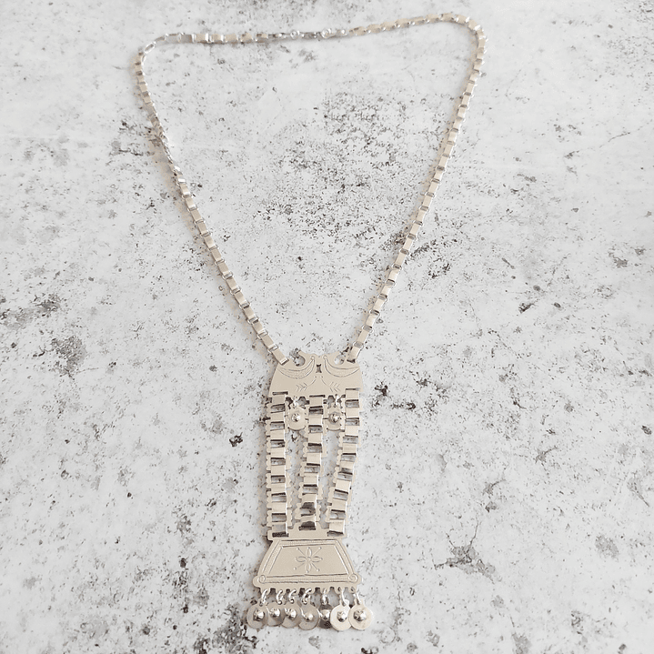 Sikill Trapelakucha Mapuche en Plata 950 – Hecho a Mano con Cadena Tradicional 1