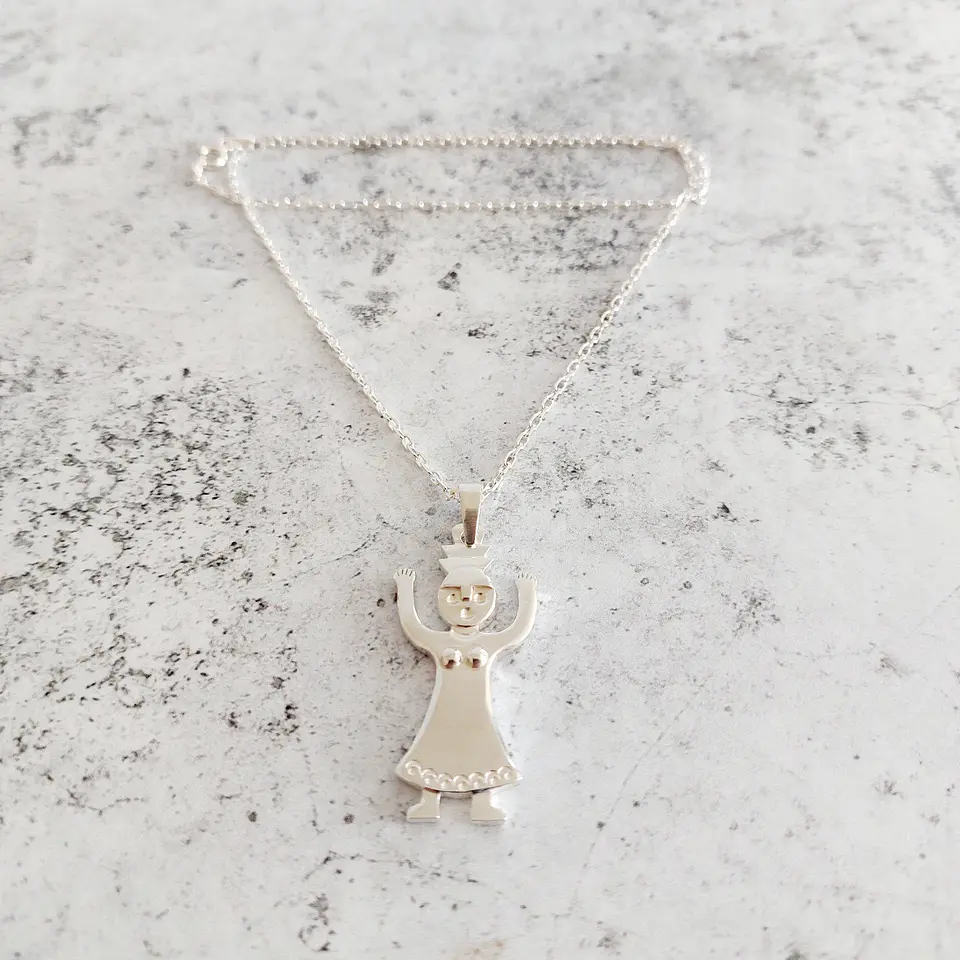 Collares Mapuche Pillán hombre y Pillán mujer en Plata 950 2