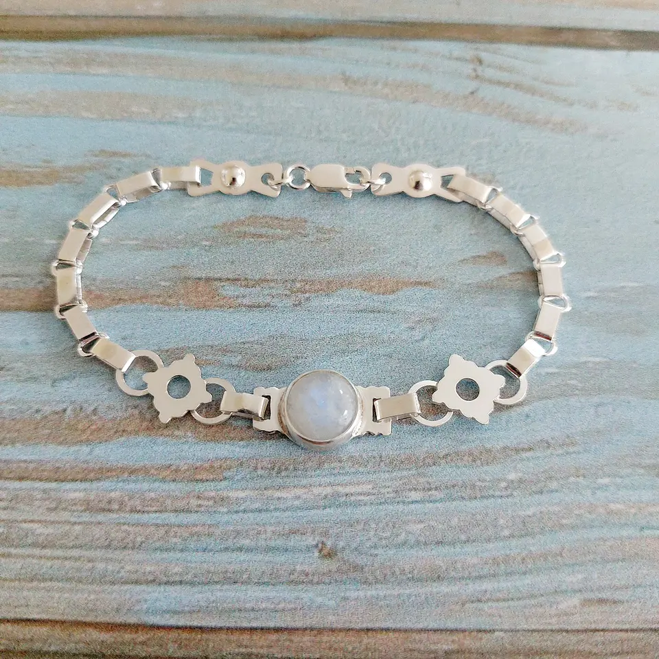 Pulsera Mapuche con Piedra Luna 2