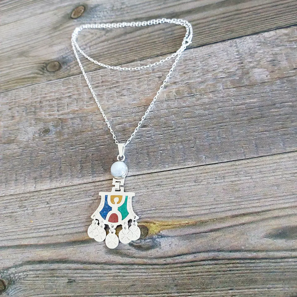 Collar Mapuche con Piedra Luna y Pillán 1
